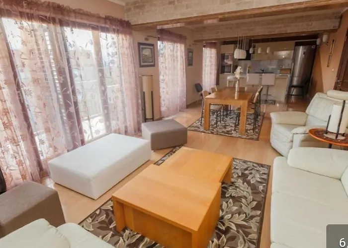 Zane Apartamento *
